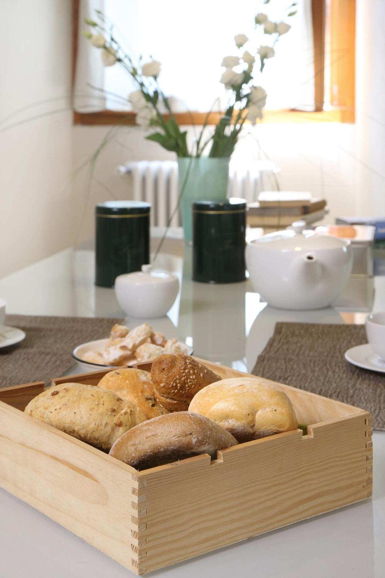 Corte San Luca Apartments Bardolino Room photo