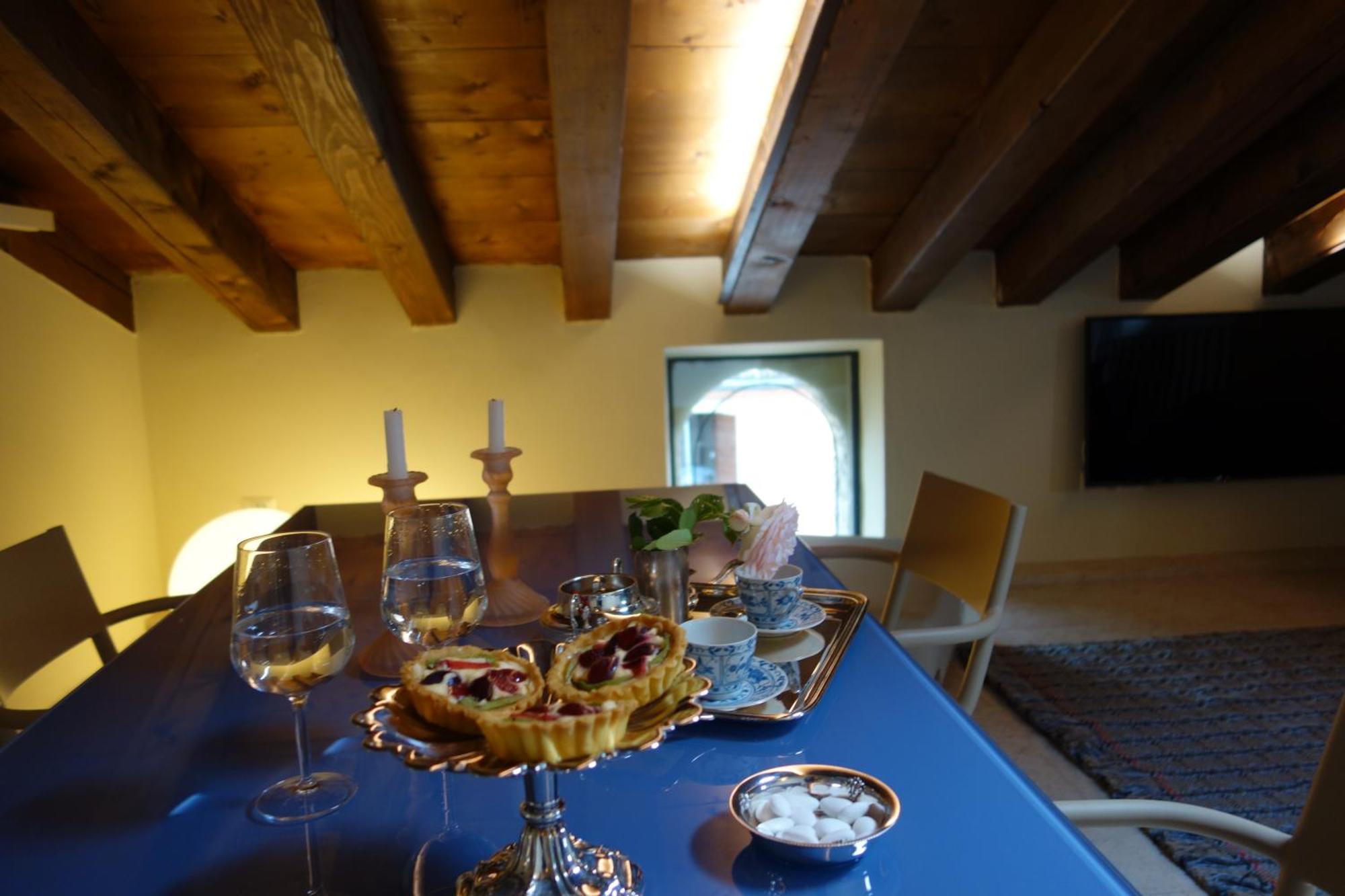 Corte San Luca Apartments Bardolino Room photo
